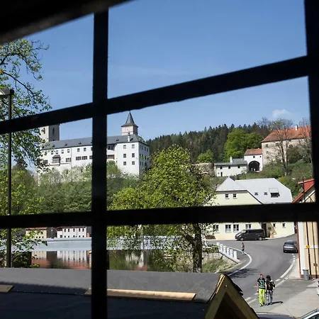 18 Rožmberk nad Vltavou
