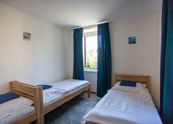 18 Πανσιόν 3*