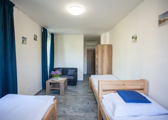 18 3* Rožmberk nad Vltavou