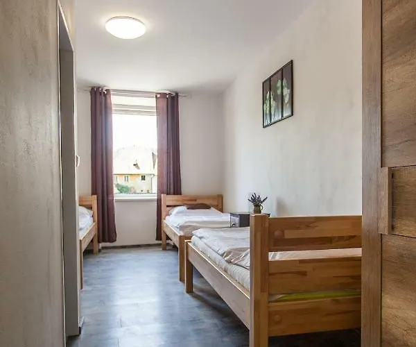 18 3* Rožmberk nad Vltavou